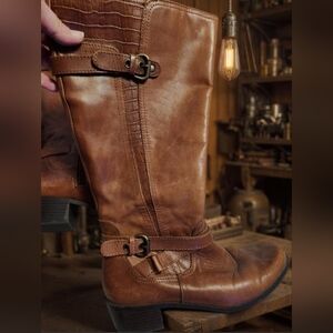 Liz & Co. *Leather* Boots In Cinnamon Brown